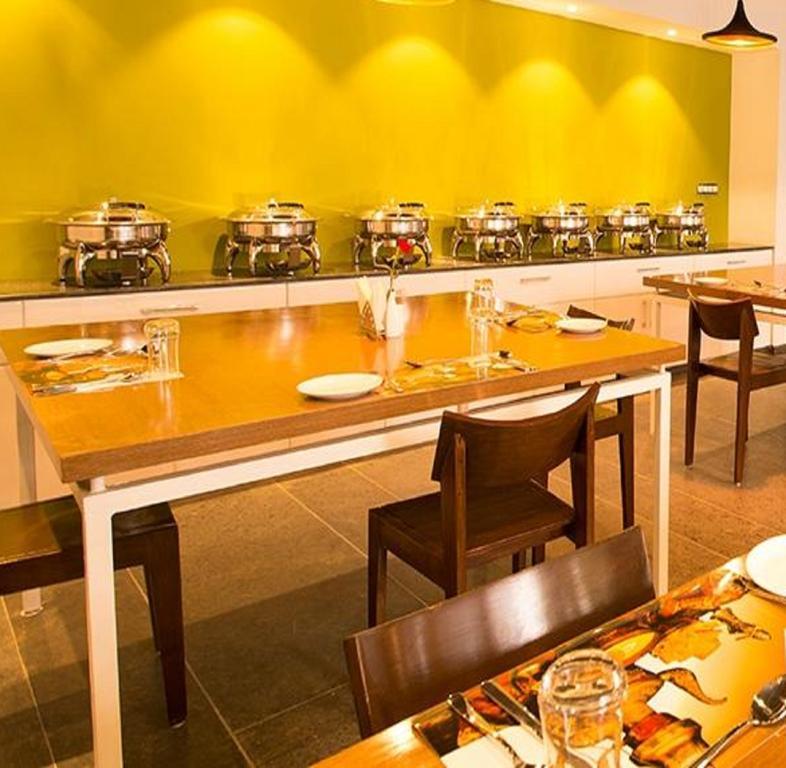 Vinaya Royal Inn Kammasandra Εξωτερικό φωτογραφία